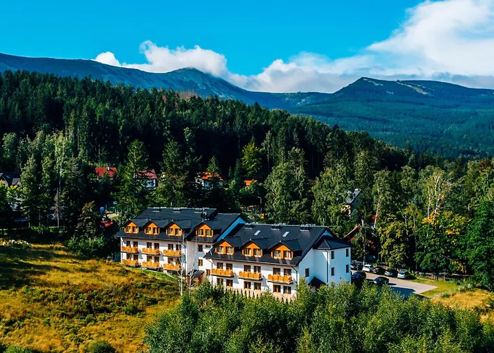 Stacja 605 Aparthotel 4*