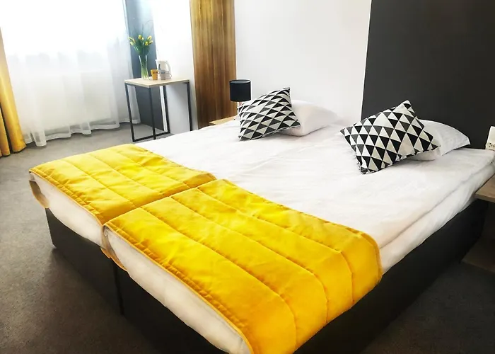 Aparthotel Stacja 605 4*